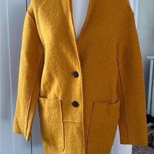 Women's Zara Basic Overcoat in Mustard
Size: XS